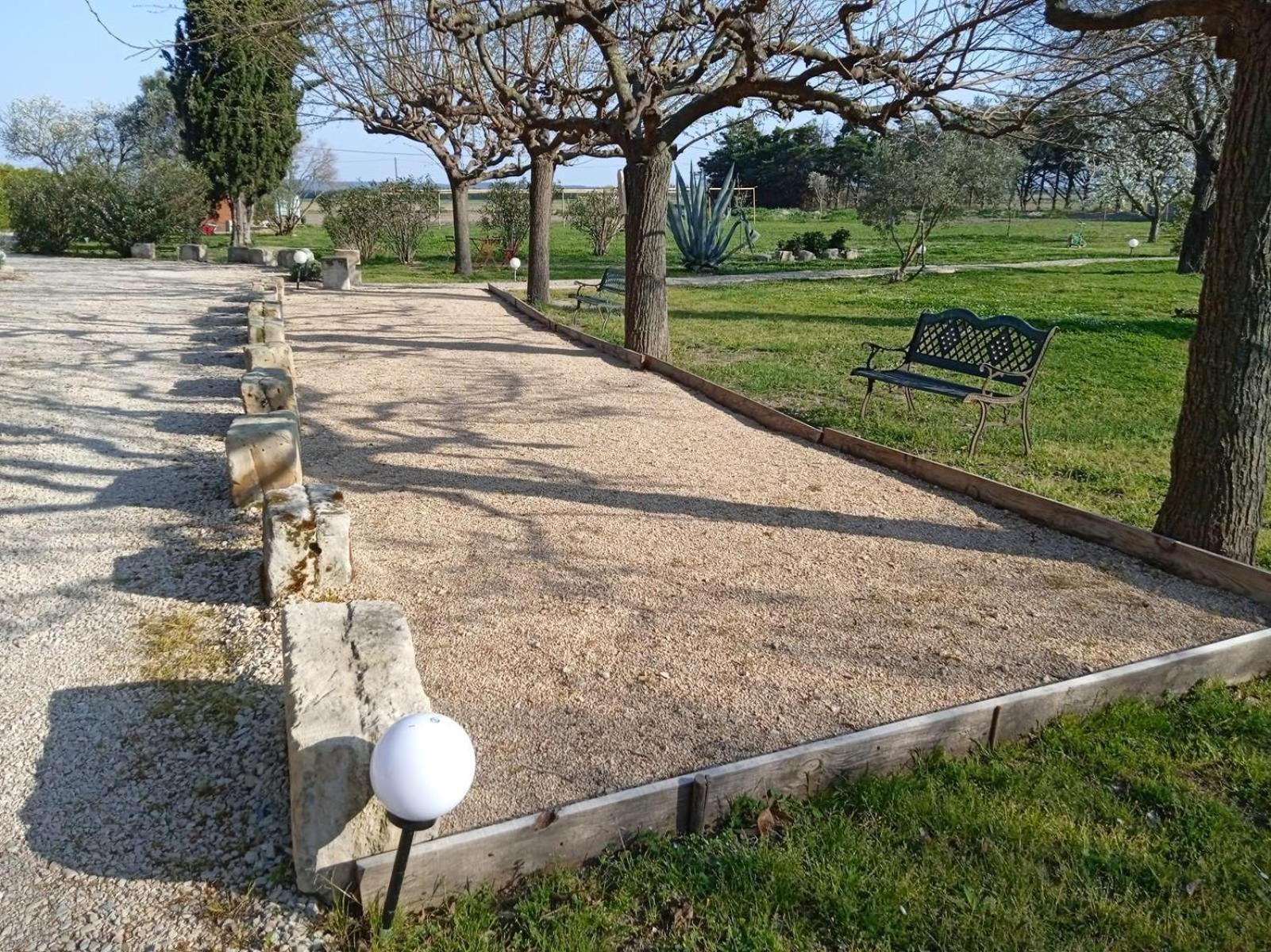 Mas Maurane - Le Romarin Aux Portes D'Arles タラスコン エクステリア 写真