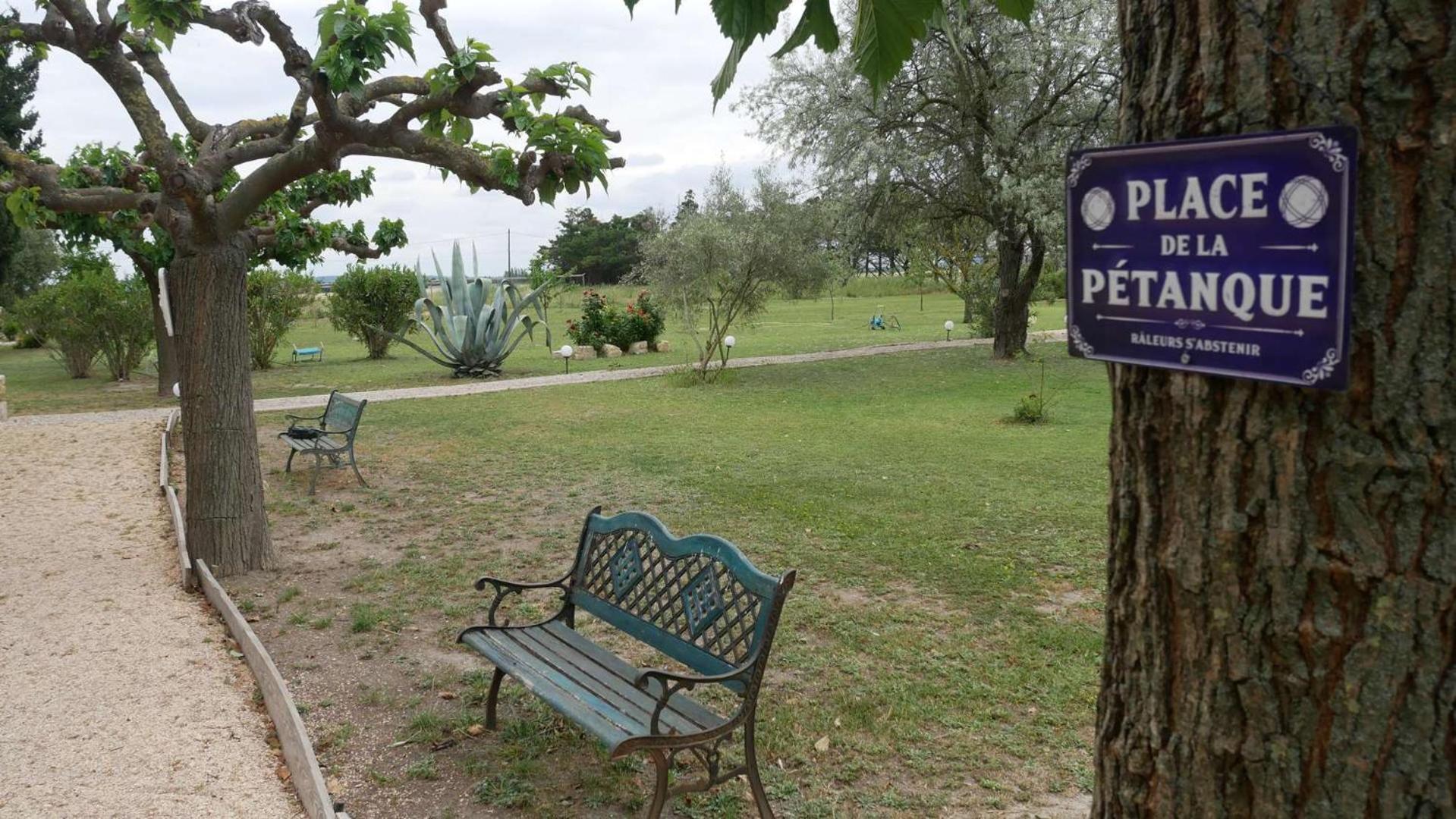 Mas Maurane - Le Romarin Aux Portes D'Arles タラスコン エクステリア 写真